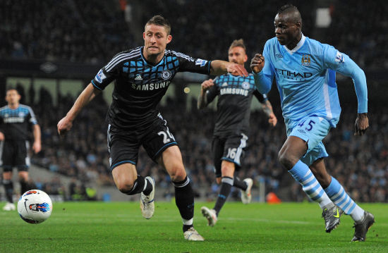 员配合失误 员配合失误